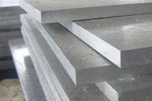 Дюралевая плита Д1